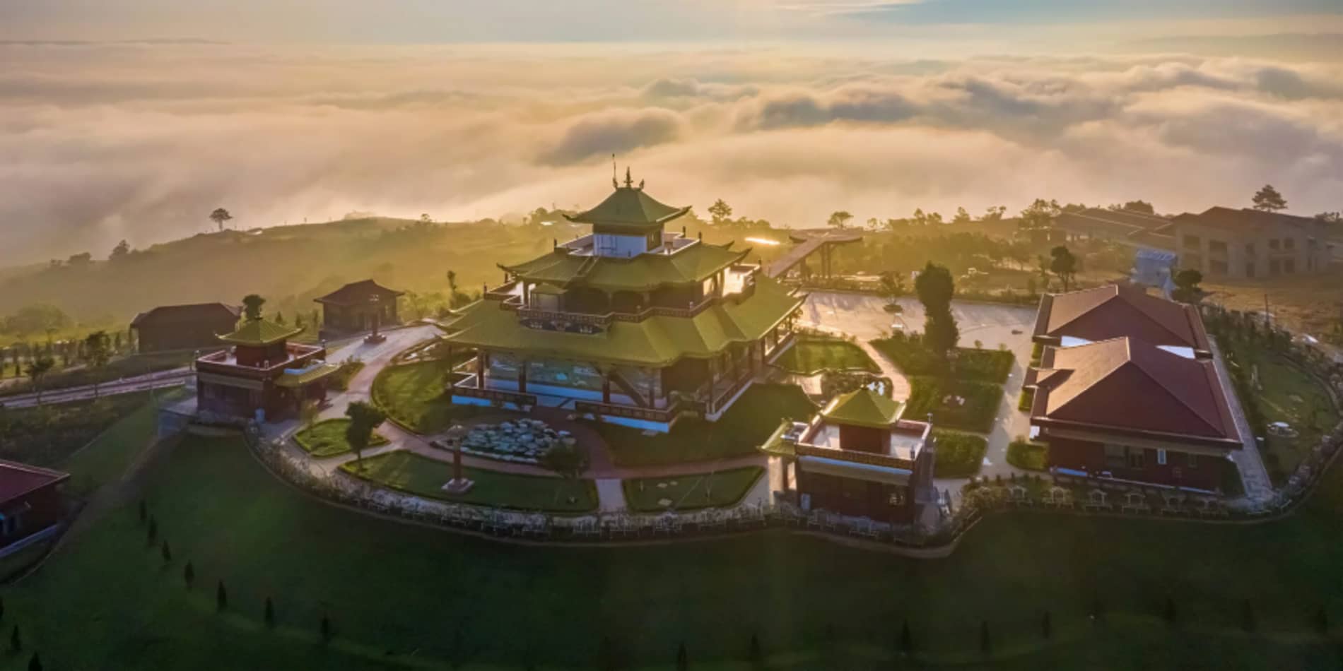 tourist site image