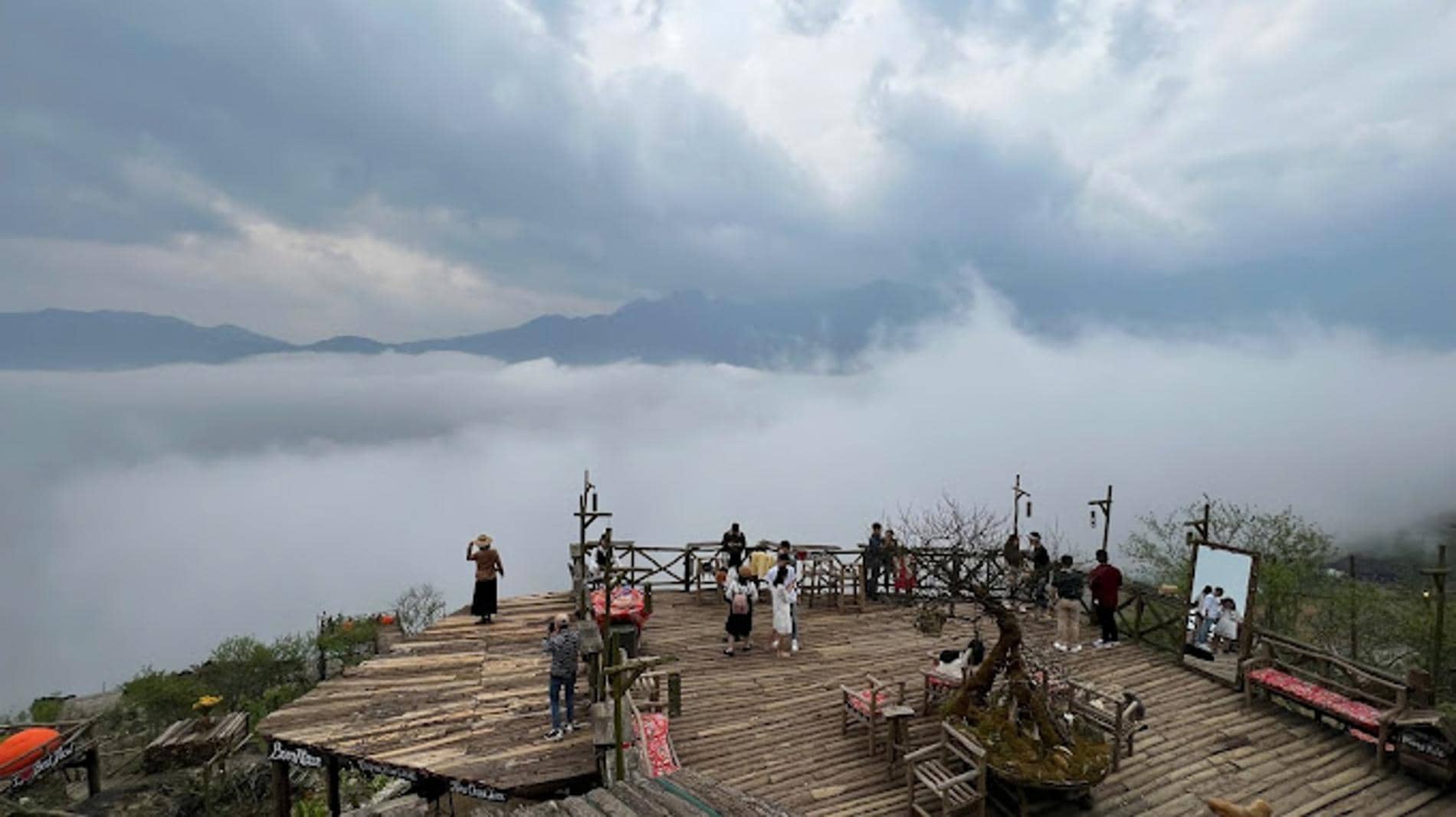 tourist site image