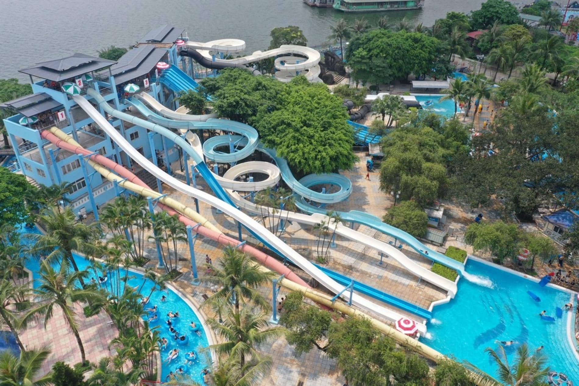 tourist site image