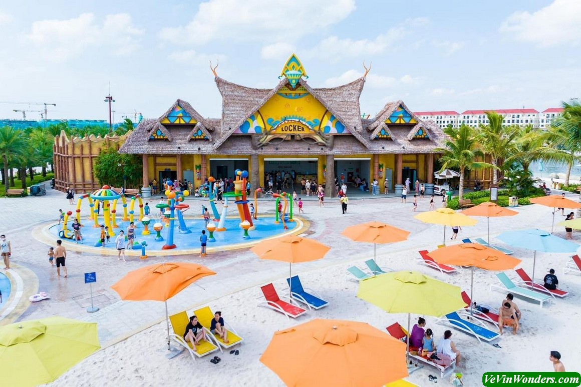 tourist site image